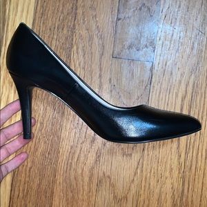 Cole Haan black Quincy Pump 85mm